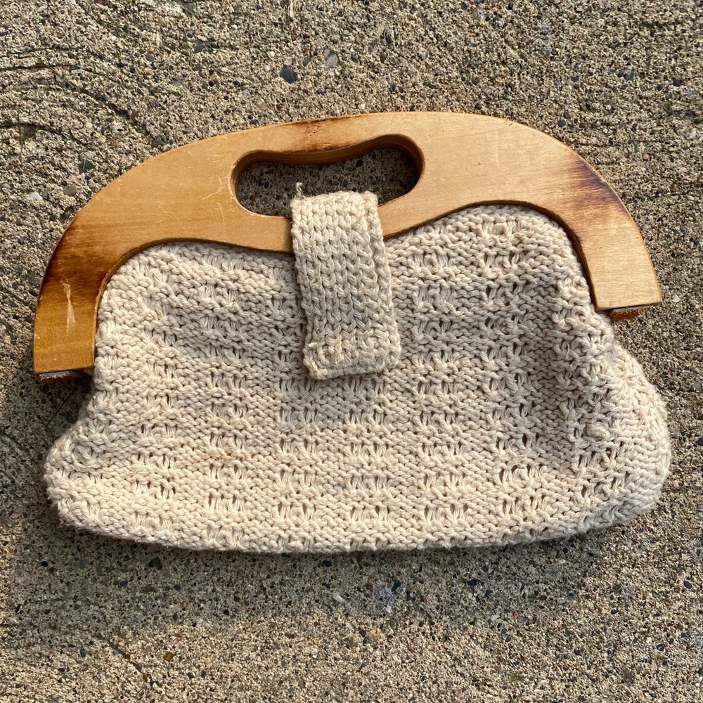 Vintage Bag World Cream Knit Handbag with Wooden Handle